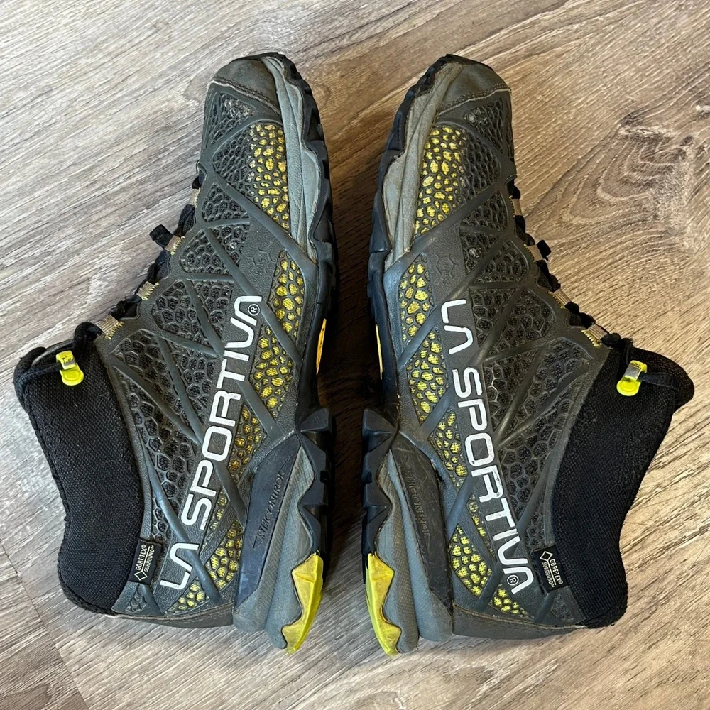 La Sportiva Synthesis Mid GTX Mens 9 Hiking Boot Grey Yellow Vibram Gore-Tex 14P